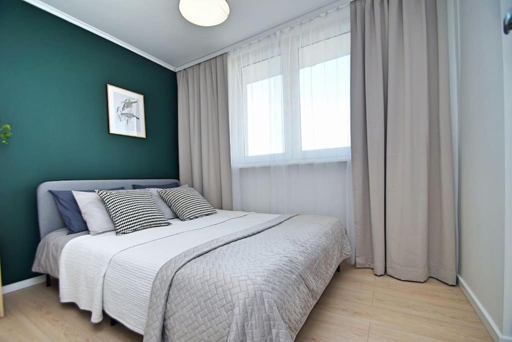 Apartament Korfantego Citycentre Z Widokiem Na Spodek Katowice Luaran gambar