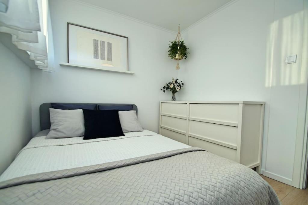 Apartament Korfantego Citycentre Z Widokiem Na Spodek Katowice Luaran gambar